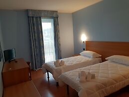 RistHotel Airport