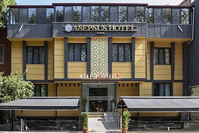 Vira 10 Hotel
