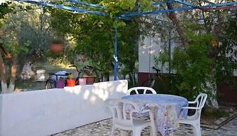 Dama Apart Motel