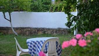 Dama Apart Motel