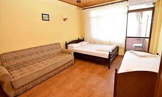 Dama Apart Motel