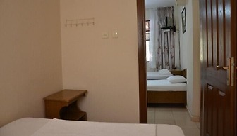 Dama Apart Motel