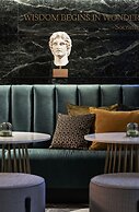 Academias Hotel, Autograph Collection