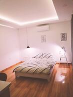Cat's Hostel