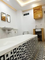 Cat's Hostel