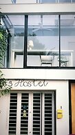 Cat's Hostel
