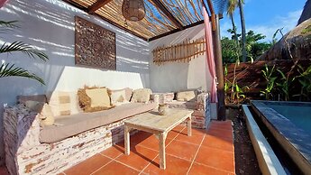 Meno Island Villas