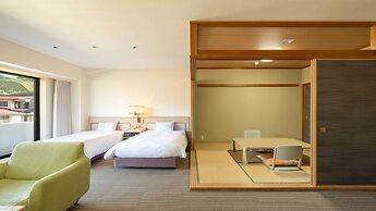 Re Cove Hakone