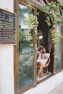 Past Tense Hostel