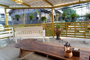 Past Tense Hostel