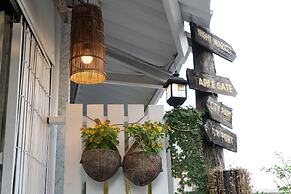Past Tense Hostel