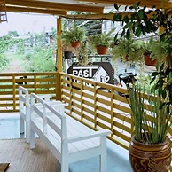 Past Tense Hostel