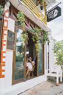 Past Tense Hostel