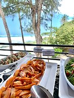 Coral Reef Beach Resort