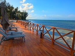 Coral Reef Beach Resort