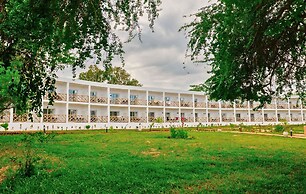 Coral Reef Beach Resort