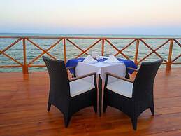 Coral Reef Beach Resort