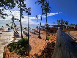 Coral Reef Beach Resort