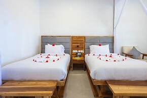 Coral Reef Beach Resort
