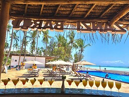 Coral Reef Beach Resort