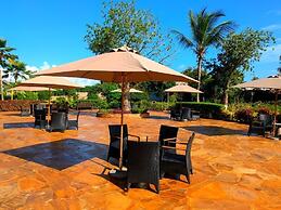 Coral Reef Beach Resort