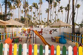 Coral Reef Beach Resort