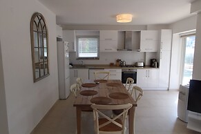 Villa Cassa Sole By Villa Buketi
