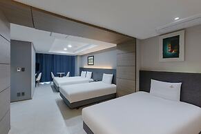 Suncloud Hotel