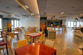 Suncloud Hotel