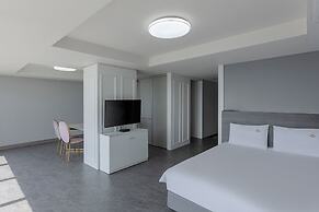 Suncloud Hotel
