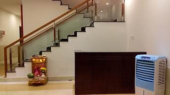 Hoang Y Homestay