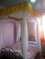 Covent Hills Hotel