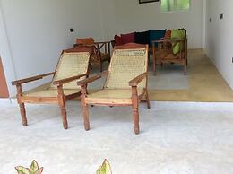 Sigiriya Rock Hide