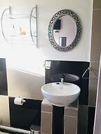 Sinesan Guesthouse
