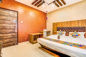 FabHotel Mayuri Residency