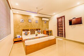 FabHotel Mayuri Residency