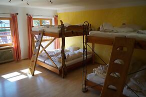 Schiff Bihlerdorf- Hostel