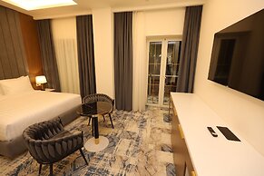 Venice Hotel