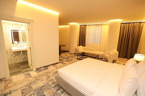 Venice Hotel