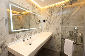 Venice Hotel