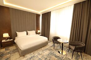 Venice Hotel
