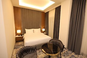 Venice Hotel