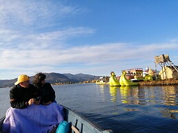 Uros Titicaca khantaniwa Lodge