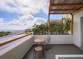Lemon Suites Santorini