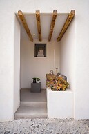 Lemon Suites Santorini