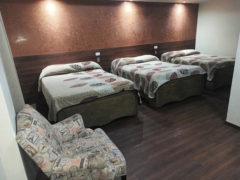 Hotel Baeza