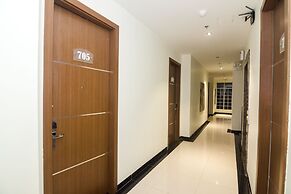 Blitz Hotel Batam Centre