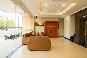 Blitz Hotel Batam Centre