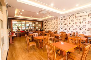 Blitz Hotel Batam Centre