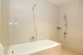 Blitz Hotel Batam Centre